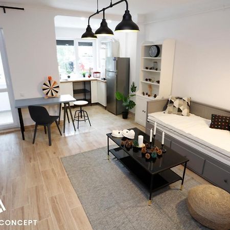 Avangarde Concept Studio Roşu Екстериор снимка